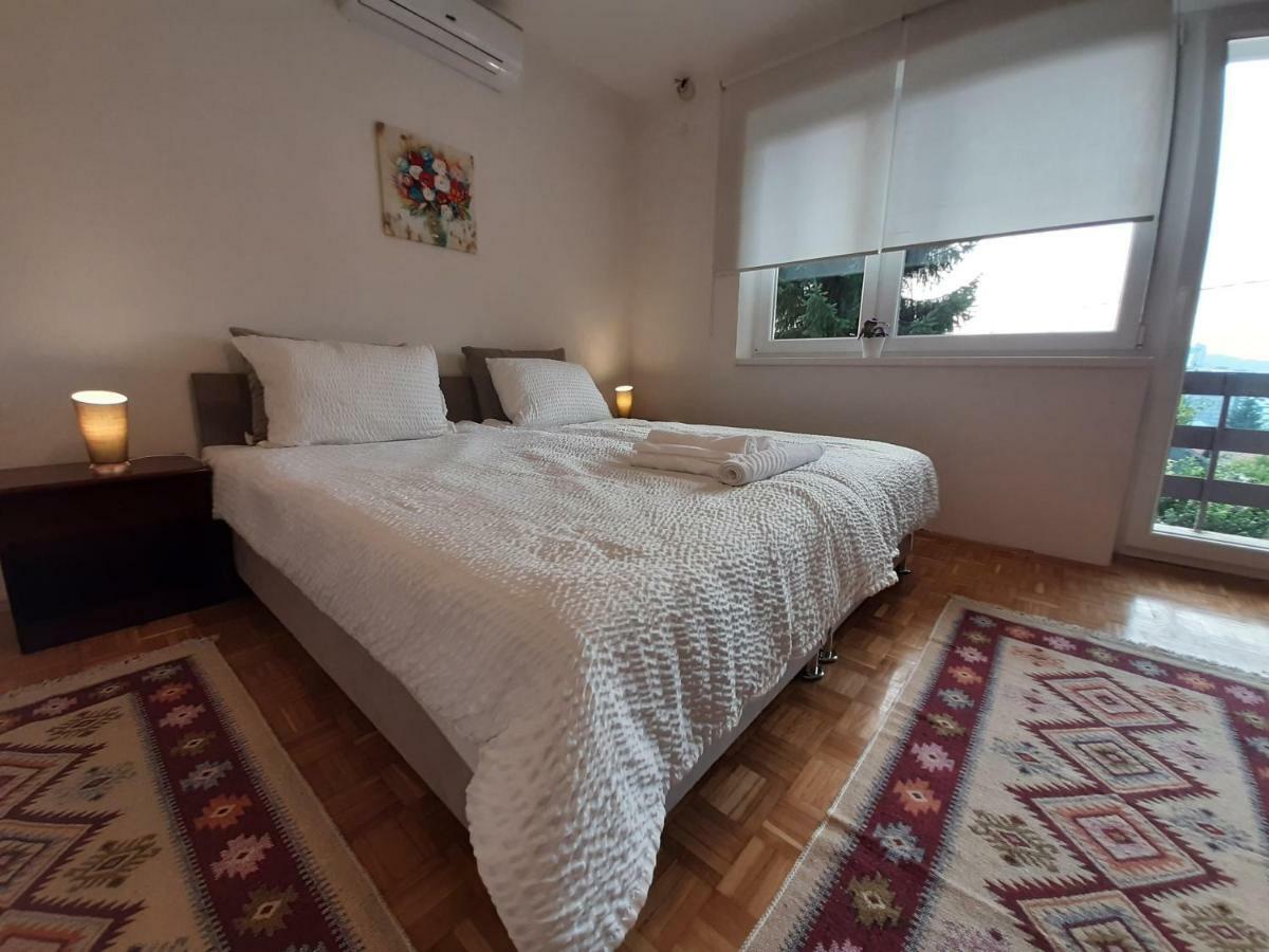Guesthouse Hill Sarajevo Exterior photo